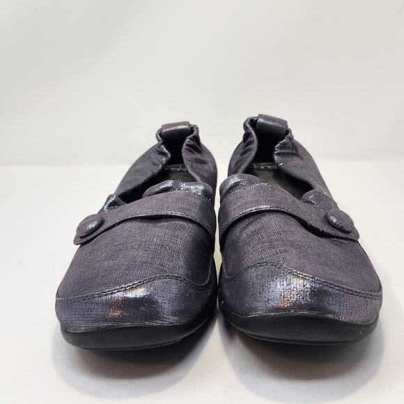 Dansko Women Carol Shimmer Metallic Silver Leather Loafer Size 38 US 7.5 Comfort - Picture 3 of 9